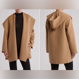 Brand New Vince wool blend Stylish Tan Overcoat. Size M. $895